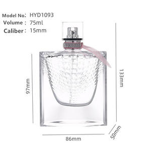 Flacone di Profumo di Lusso <span class=keywords><strong>La</strong></span> <span class=keywords><strong>Vita</strong></span> E Bella da 75ml con Motivo <span class=keywords><strong>a</strong></span> Squame di Pesce e Foulard in Seta Rosa per Confezioni di Profumi - Product Image 1