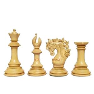 Juego de Ajedrez de Madera con Diseño de Toro, Piezas de Silicona Hechas a Mano, Tablero de Cartón Resistente, Juego de Mesa para Niños - Product Image 1