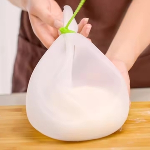 Wholesale Cheap Kneading Bag 100% Pure Food Grade <b>Silicone</b> Kneading Dough Bag for Flour - Product Image 1