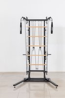 Reformer Pilates Multifonctionnel de Haute Qualité et Durable avec Cadre en Aluminium et Tour Spirale pour Studio de Gymnastique, Pilates, Yoga et Usage Commercial