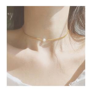 Collier polyvalent en perle d'eau douce naturelle unique avec chaîne courte pour clavicule - Product Image 4