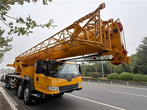 Qualité et performances inégalées QY60K5C Grue sur camion de 60 tonnes - Product Image 2