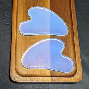 Hochwertiges Opalith Gua Sha Massagegerät für Gesicht, Augen und Hals - Hautpflege-Massagewerkzeug aus Opalstein, Jade Gua Sha Beauty Massager - Product Image 6