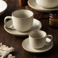 Assiettes à pâtes en céramique de style japonais rétro, faites à la main, en grès émaillé texturé côtelé, série Graines de tournesol