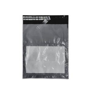 Sacs d'expédition écologiques autocollants en polyéthylène de haute qualité pour entreprises - Product Image 1