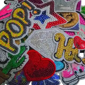 Remendos bordados coloridos personalizados para futebol, chapéus de ferro para roupas esportivas, remendos bordados de Chenille com letras