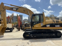 Excavatrice sur chenilles d'occasion CAT 320CL de 20 tonnes avec chenilles de 800 mm, excavatrice minière Caterpillar 320 à vendre