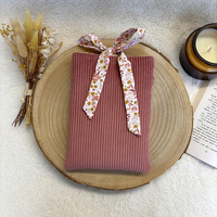 Magnifique Pochette de Maquillage Personnalisée en Tissu Gaufré avec Poignée, Housse de Livre pour Filles/Femmes, Cadeaux de Mariée, Maison & Extérieur & Voyage avec Fermeture Éclair