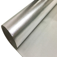Tissu tissé en aluminium hautement réfléchissant, rouleaux d'isolation en fibre de verre, pare-soleil pour toiture, barrière radiante