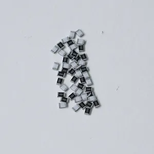 두꺼운 필름 칩 고정 저항 SMD 칩 저항 0402 1% 5% 10K 옴 SMD 칩 저항