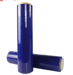 <span class=keywords><strong>Film</strong></span> étirable de qualité alimentaire haute résistance <span class=keywords><strong>23</strong></span> <span class=keywords><strong>microns</strong></span> avec logo personnalisé pour l'emballage de palettes Promotion - Product Image 2