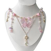Certifications de qualité exquis doux rose résine perlée collier ras du cou grand papillon pendentif à breloque Imitation perle gland