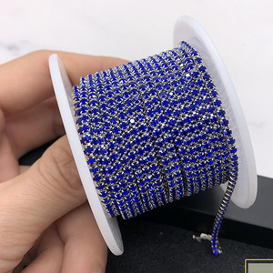 Chaîne de strass en cristal diamanté 2025 en gros, chaîne de strass à griffes pour la fabrication de bijoux, la décoration de vêtements et la garniture - Product Image 4