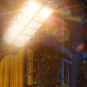 Projecteurs solaires haute puissance 504 LED pour jardin, avec détecteur de mouvement crépusculaire, télécommande, IP65, pour extérieur - Product Image 2