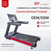Tapis roulant intelligent commercial avec écran tactile de 32 pouces, moteur de 7,0 CV, vitesse de 1 à 20 km/h, capacité de charge de 180 kg