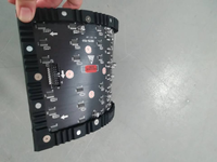 Module LED flexible d'intérieur P2.5, panneau d'affichage LED à pas fin, écran vidéo incurvé pour installation créative