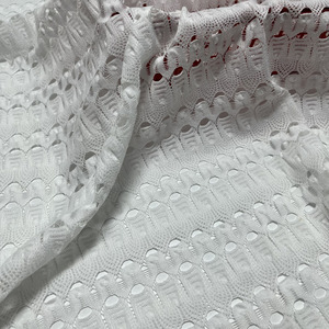 Offre Spéciale style <span class=keywords><strong>français</strong></span> évider Stirp tissu chaîne dentelle tissu pour femmes vêtements décontractés - Product Image 5