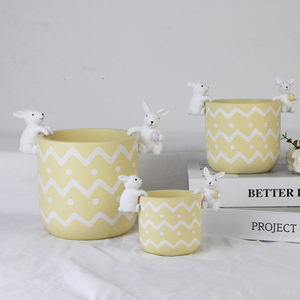 Pot de fleur en ciment bon marché pot en béton avec lapin - Product Image 3