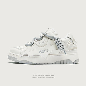 Chaussures de skate basses roses sur mesure pour femmes, chaussures de sport tendance augmentant la taille et antidérapantes à semelle épaisse - Product Image 6