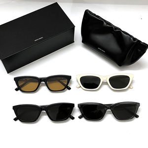 디자이너 펑키 펑크 선글라스 남성용 여성용 UV400 광학 속성 클리어 그린 레드 블루 프레임 유행 선글라스 - Product Image 1