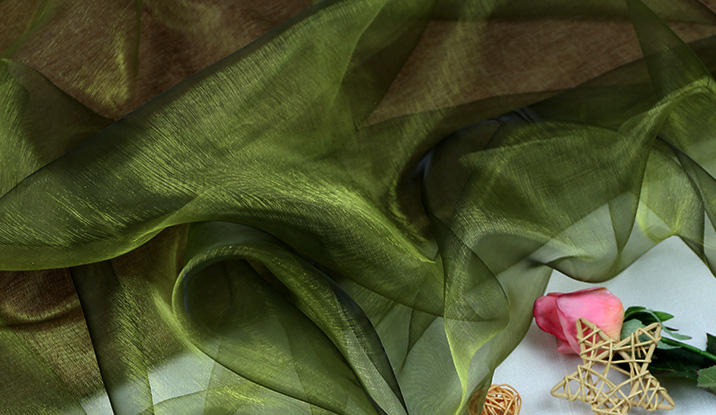 18สีดำสีเหลืองทอง