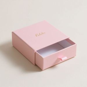 Boîte cadeau de luxe personnalisée avec logo, emballage à tiroir, design coulissant, impression en relief pour petits bijoux, parfums, boîte en carton rigide - Product Image 6