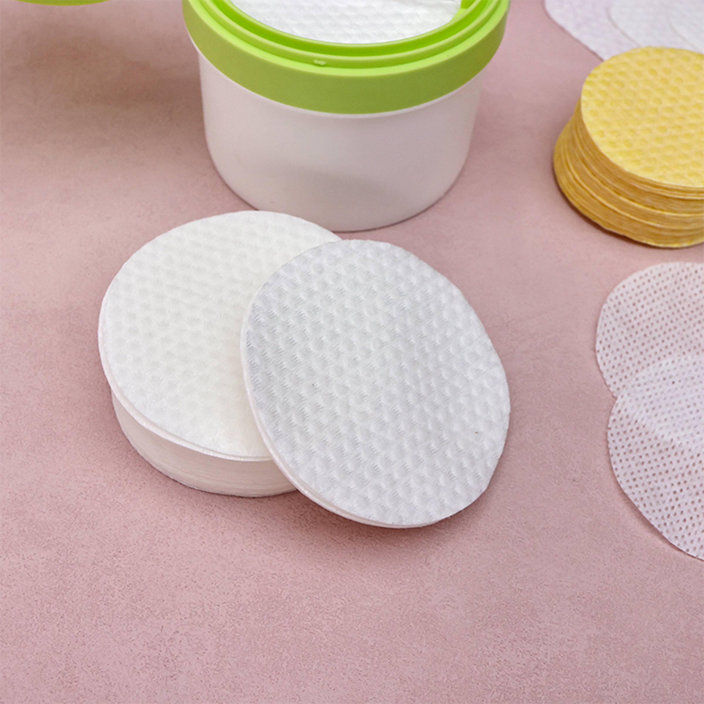 Skincare Facial Cleansing Cotton Anti Acne Turmeric Cleansing Pads Face Brightens Kojic Acid Turmeric Clean Pads