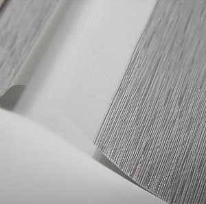 ม่านม้วนแบบซีบร้ากันแสงสำหรับภายในอาคาร ขายดีในจีน ใช้ได้ทั้งกลางวันและกลางคืน ทนทาน เป็นมิตรกับสิ่งแวดล้อม ปกป้องความเป็นส่วนตัว - Product Image 3