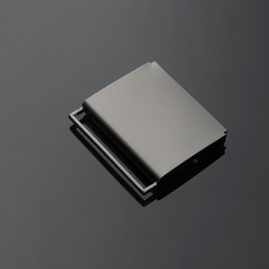 Hebilla de Aleación DZQ090-40 Negra Resistente para Bolsos, Accesorio de Ferretería - Product Image 1