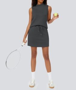 ชุด2ชิ้นแฟชั่นลำลองสำหรับผู้หญิงชุดเทนนิสสั้นยาวถึงเข่าและเสื้อกั๊กคอสูงขนาดเล็กสไตล์ย้อนยุค - Product Image 4