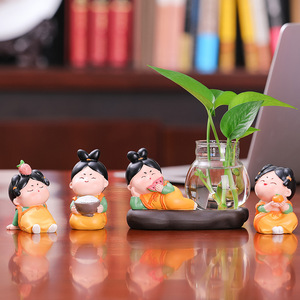 Figurine de dame de la dynastie Tang en résine, décoration de bureau avec vase en verre pour l'affichage de plantes vertes au bureau - Product Image 4