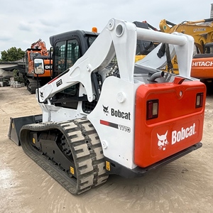 Chargeuse sur pneus Bobcat T770 d'occasion, 4 tonnes, sur chenilles en caoutchouc, en stock, pour le défrichement des terres agricoles - Product Image 5
