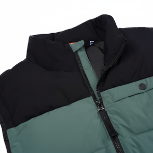 Chaqueta acolchada de media manga con logotipo personalizado OEM, último diseño, material superventas de invierno - Product Image 1