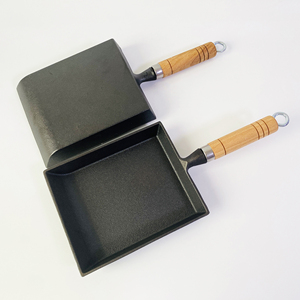 Mini Sartenes Cuadradas de Hierro Fundido - Product Image 4