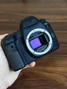 กล้อง Canon EOS 6D Mark II 6D2 มือสอง ของแท้ ฟูลเฟรม DSLR บอดี้กล้องอย่างเดียว ความละเอียด 26.2MP หน้าจอสัมผัสแบบพลิกได้ รองรับ WiFi - Product Image 1