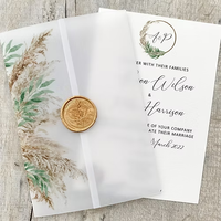 Invitación de Boda de Otoño en Papel Vellum de Lujo con Diseño Floral en Naranja Quemado y Sello de Cera