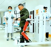 Robot Eksoskeleton Rehabilitasi Hemiplegia yang Dapat Dipakai, Peralatan Latihan Jalan Kaki dengan Bantuan untuk Tungkai Bawah, Otomatis Penuh