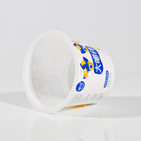 Récipients en plastique personnalisés pour yaourt grec IML 320ml récipient en plastique dur pour yaourt glacé flocons d'avoine tasse de céréales avec couvercles en dôme