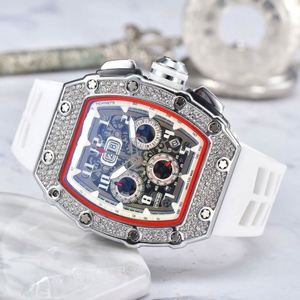 Reloj de Cuarzo Multifuncional de Seis Agujas y Segundero Continuo de Alta Calidad - Product Image 3