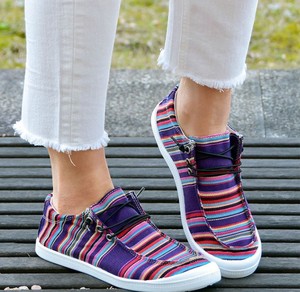 SW-018 2023 Zapatillas <span class=keywords><strong>de</strong></span> Lona Estilo Gitano Multicolores <span class=keywords><strong>de</strong></span> Alta Calidad al por Mayor, Zapatillas Deportivas con Media Cordones y Estampado Tie-Dye Arcoíris para Mujer - Product Image 5