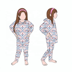 طقم هودي وبنطلون رياضي من قماش تيري البامبو مطبوع عليه حروف يوم 4 يوليو، طقم محايد للأطفال والآباء مكون من قطعتين - Product Image 2