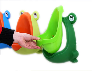 Nouveau design mignon vert portable <span class=keywords><strong>grenouille</strong></span> bébé garçon pot formation <span class=keywords><strong>urinoir</strong></span> toilette support vertical - Product Image 2