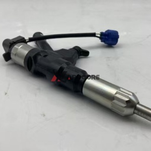 P11C Diesel Engine Injector 095000-5215 23670-E0350 23910-1252 095000-5214 Fuel Nozzle for Construction Machinery Parts - Product Image 3