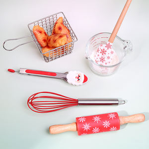 Ensemble d'outils de cuisson 4 pièces à quantité minimale de commande basse avec boîte-cadeau Spatule en silicone <span class=keywords><strong>Emporte</strong></span>-pièce Rouleau à pâtisserie et fouet à <span class=keywords><strong>oeufs</strong></span> Parfait <span class=keywords><strong>pour</strong></span> Noël - Product Image 3