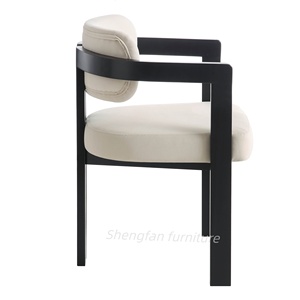 Chaises de salle à manger en bois massif pour restaurants, chaises de café de luxe, fauteuils en bois <span class=keywords><strong>noir</strong></span> – Vente en gros - Product Image 3