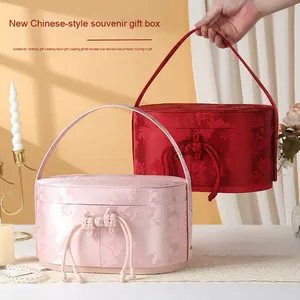 Nouvelle boîte cadeau de mariage de luxe légère de style chinois haut de gamme, boîte rigide vide pour la fête de la mi-automne, première année, gaufrage de bougies - Product Image 4