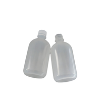 Les fabricants fournissent une bouteille de boisson en plastique PP semi-perméable blanc de 500ml résistante aux hautes températures pour la tequila, le pruneau et le jus