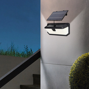 Lámpara Solar de Pared, Tira Larga, Ángulo de Haz de 20 Grados, Luz Exterior Impermeable con Sensor de Movimiento, Activación Automática al Anochecer - Product Image 1