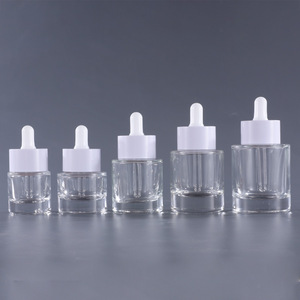 Botella <span class=keywords><strong>de</strong></span> vidrio redondo esmerilado transparente <span class=keywords><strong>de</strong></span> 30ml al por mayor, bomba <span class=keywords><strong>de</strong></span> tóner cosmética <span class=keywords><strong>de</strong></span> fondo grueso <span class=keywords><strong>de</strong></span> 1oz Con caja para <span class=keywords><strong>Colonia</strong></span> - Product Image 4