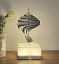 Lampe en acrylique personnalisée en gros Lampes de table cadeaux 16 couleurs Love 3d Veilleuse à led en forme de coeur - Product Image 4